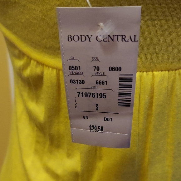 Body Central Sunlit Yellow Maxi Dress - Picture 5 of 5